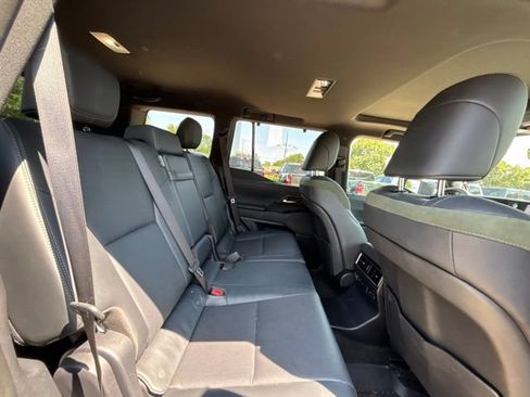 Used 2024 Lexus GX 550 AWD/4WD image 12