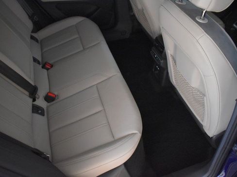 Used 2025 Audi Q4 e-tron Prestige w/ Black Optic Package AWD/4WD image 39