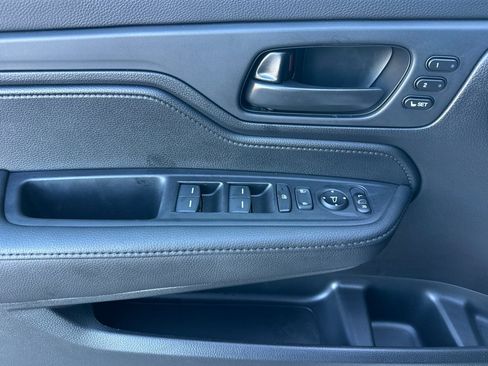 Used 2026 Honda Odyssey Sport-L image 12