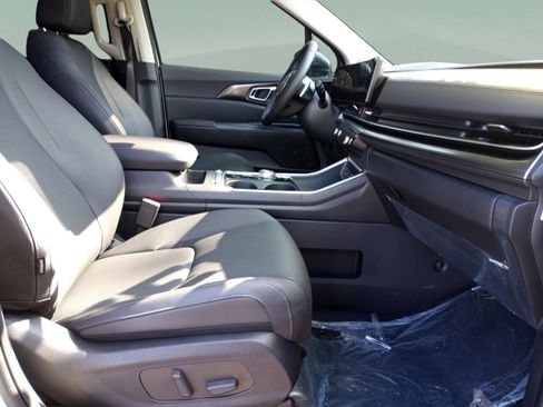 New 2026 Kia Carnival SX Prestige FWD image 19