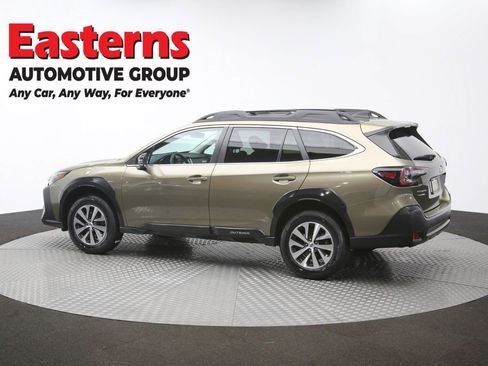 Used 2024 Subaru Outback Premium AWD/4WD image 56