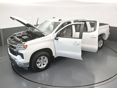 Used 2025 Chevrolet Silverado 1500 LT RWD image 50