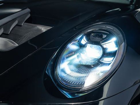 Certified 2025 Porsche 911 GT3 RS RWD image 32
