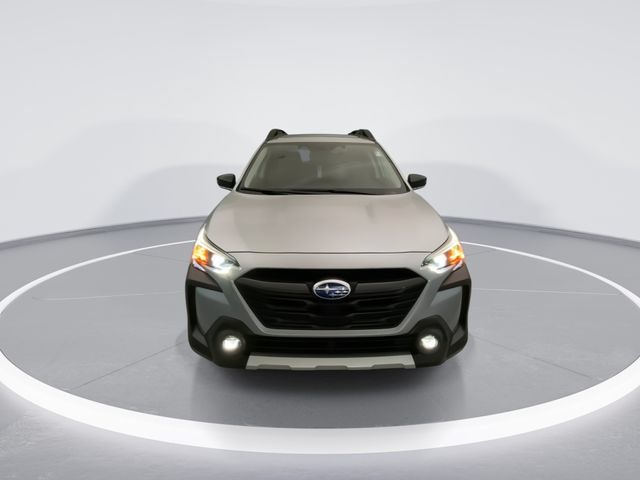 Used 2025 Subaru Outback Limited XT AWD/4WD image 7