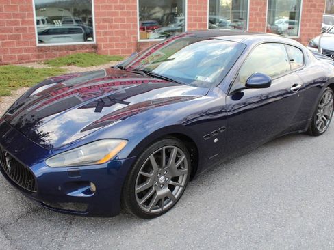 Used 2009 Maserati GranTurismo Coupe RWD image 2