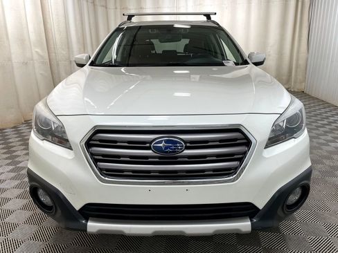 Used 2017 Subaru Outback 3.6R Touring w/ Popular Package #5A AWD/4WD image 18