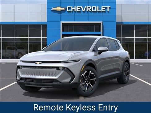 New 2026 Chevrolet Equinox EV LT image 6