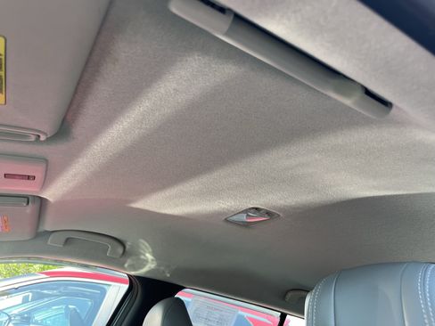 Used 2024 Nissan Kicks SR w/ SR Premium Package FWD image 21