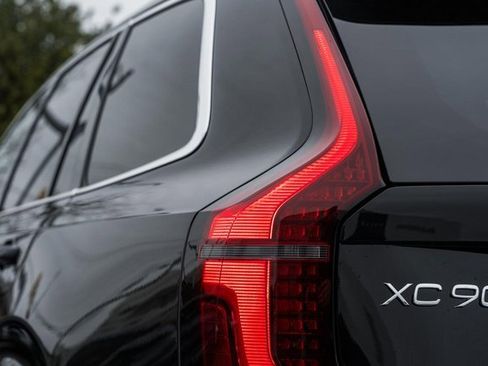 New 2026 Volvo XC90 T8 Ultra image 7