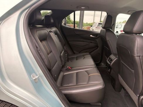 Used 2022 Chevrolet Equinox Premier AWD/4WD image 32