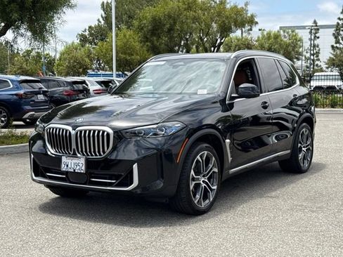 Used 2026 BMW X5 sDrive40i w/ Premium Package RWD image 2