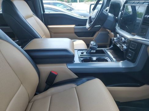 Used 2022 Ford F150 Lariat w/ Equipment Group 502A High AWD/4WD image 20