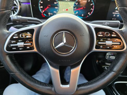 Used 2019 Mercedes-Benz A 220 4MATIC image 18