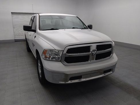 Used 2019 RAM 1500 Classic SLT RWD image 14