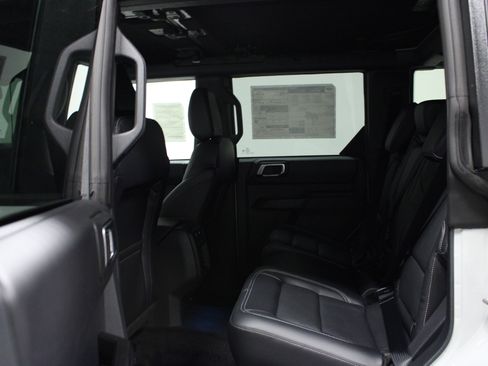 New 2026 Ford Bronco Outer Banks image 13