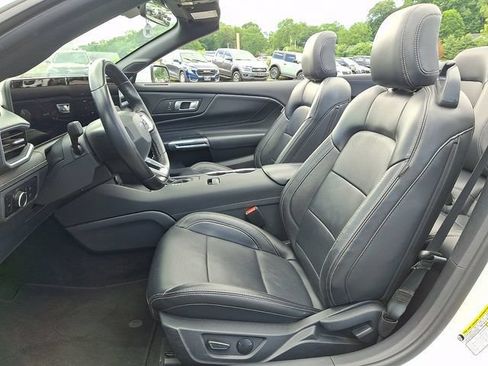 Used 2025 Ford Mustang Premium RWD image 2