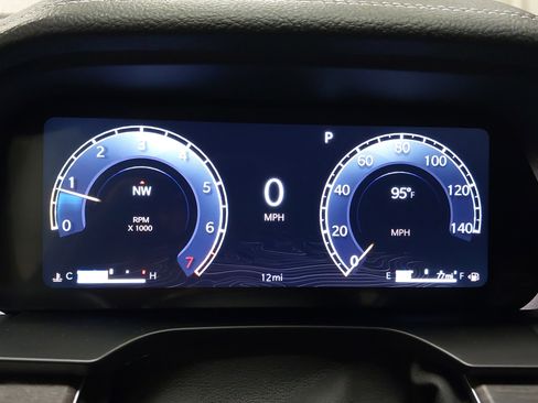 New 2025 Jeep Grand Cherokee L Limited w/ Luxury Tech Group II image 18