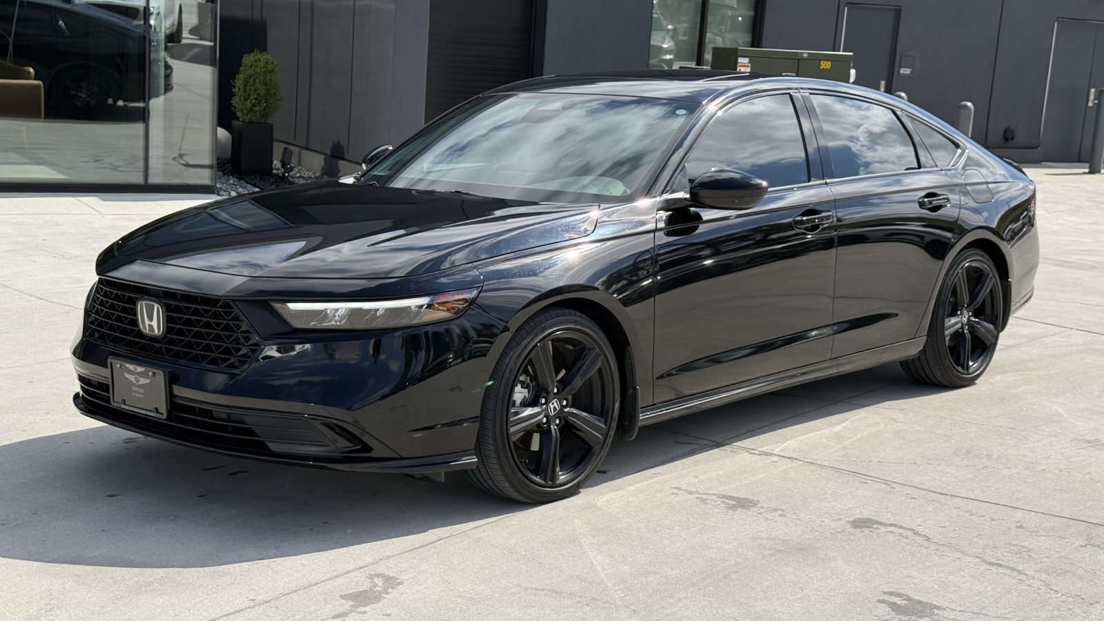 Used 2024 Honda Accord Sport image 1