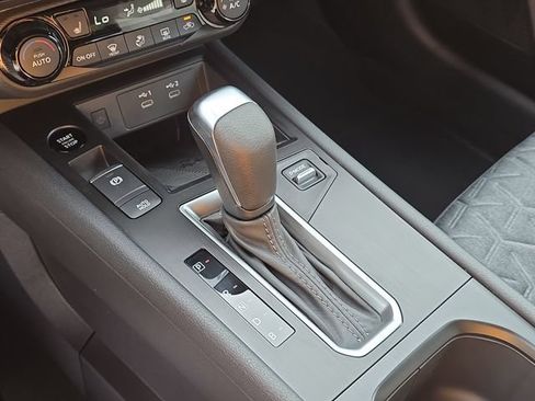 New 2026 Nissan Kicks SV w/ SV Premium Package FWD image 28