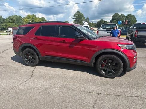 Used 2020 Ford Explorer ST w/ ST Street Pack AWD/4WD image 14