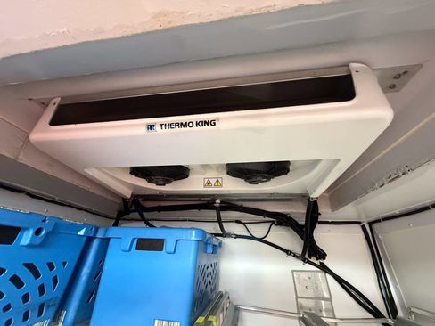 Used 2024 Ford E-350 and Econoline 350 Super Duty w/ Power Windows & Locks Group RWD image 7