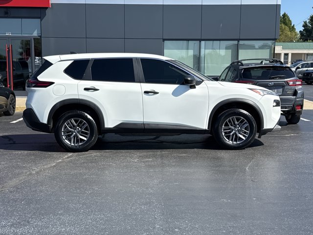Certified 2023 Nissan Rogue S AWD/4WD image 2