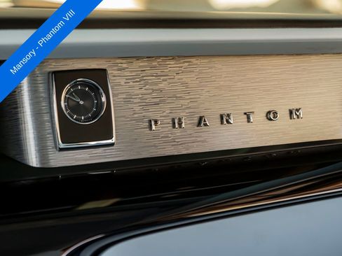 Used 2023 Rolls-Royce Phantom Sedan w/ The Phantom Package RWD image 13