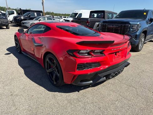 Used 2023 Chevrolet Corvette Z06 w/ Engine Appearance Package RWD image 2