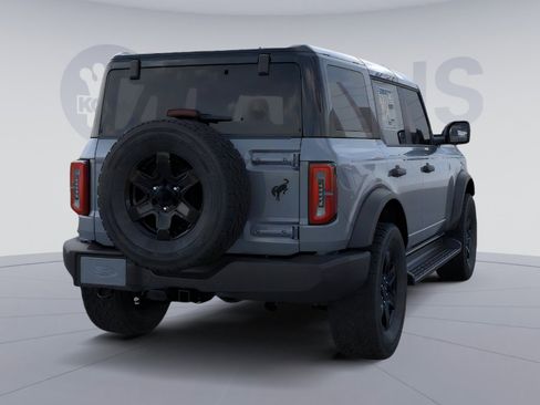 New 2025 Ford Bronco Outer Banks image 11