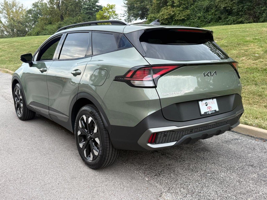 Used 2023 Kia Sportage X-Line w/ X-Line Premium Package AWD/4WD image 3