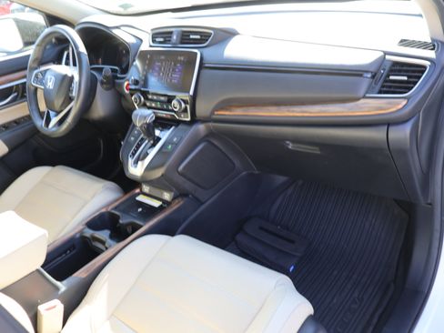 Used 2020 Honda CR-V Touring image 11