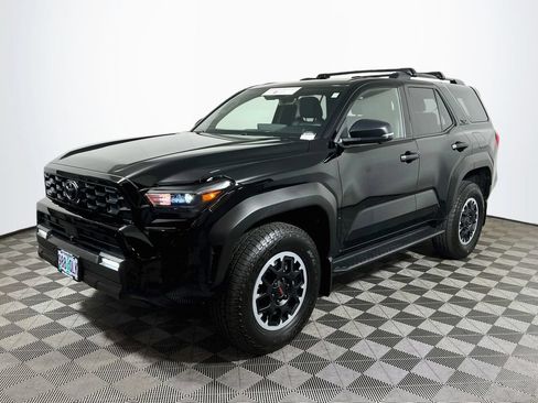 Certified 2026 Toyota 4Runner TRD Off-Road Premium AWD/4WD image 3