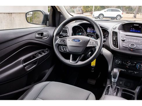 Used 2017 Ford Escape S image 12