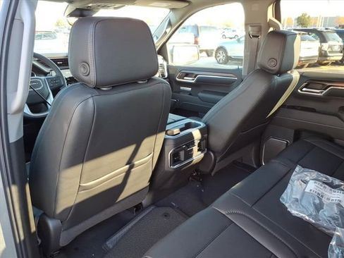 New 2026 GMC Sierra 1500 Denali w/ Denali Reserve Package image 16