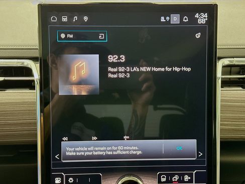 Used 2024 GMC Sierra EV Denali image 15