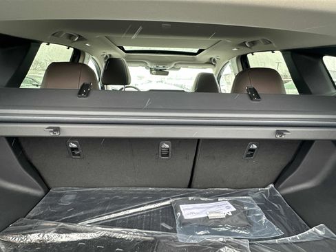 New 2026 Nissan Murano Platinum w/ Technology Package image 17