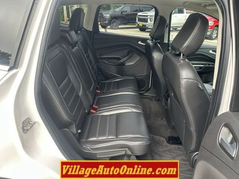 Used 2019 Ford Escape SEL AWD/4WD image 36