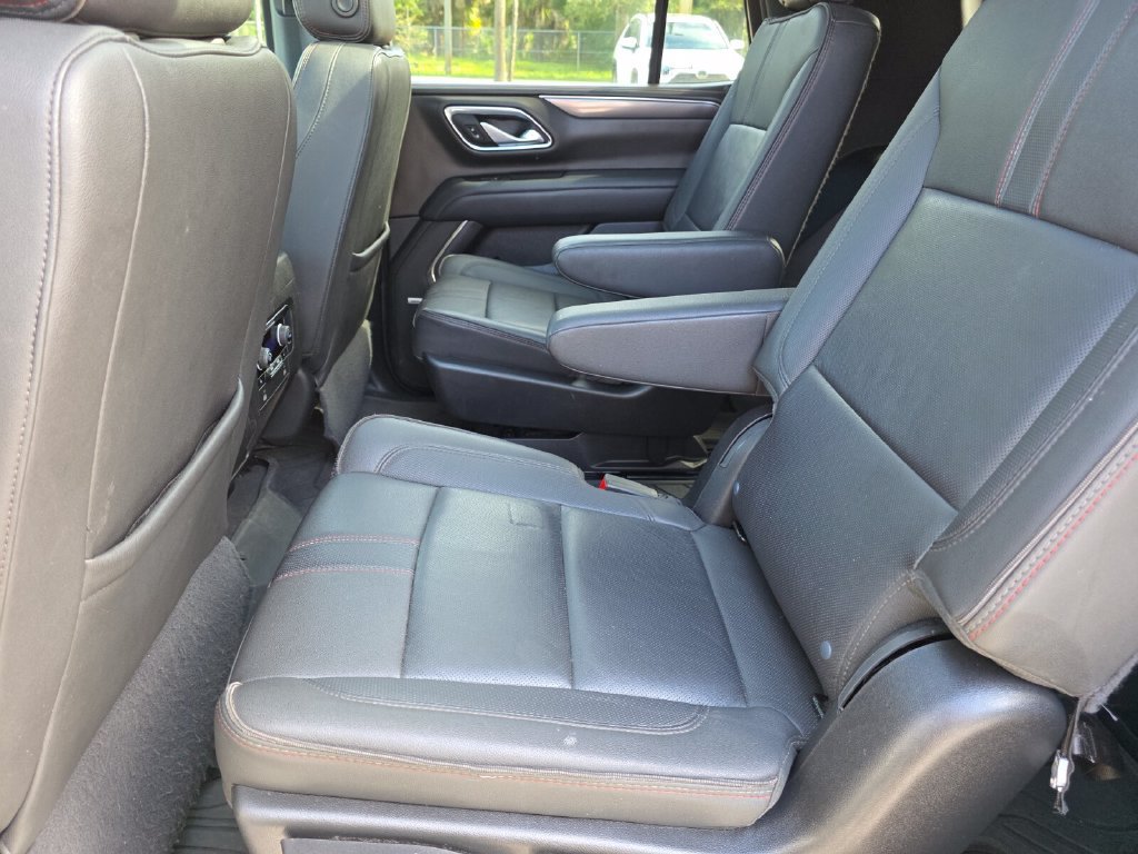Used 2024 Chevrolet Tahoe RST w/ Luxury Package RWD image 24