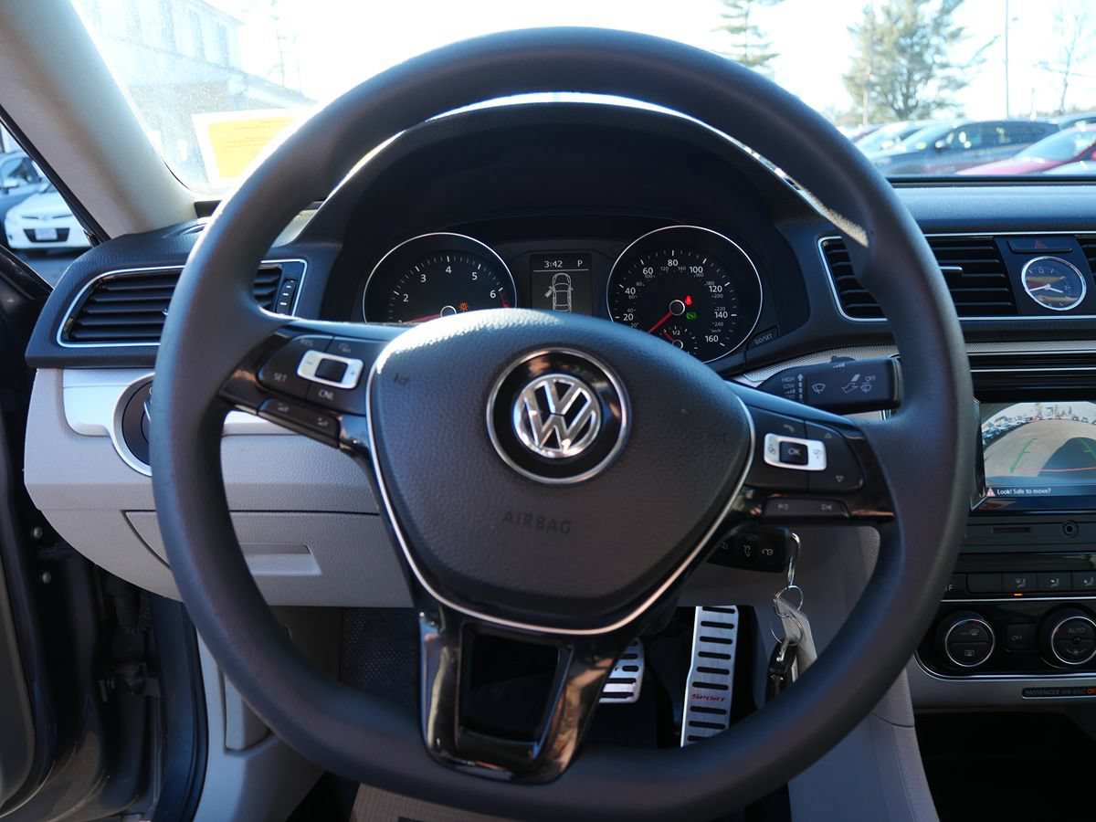 Used 2016 Volkswagen Passat 1.8T S FWD image 14