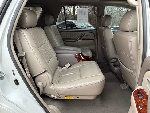 Used 2006 Toyota Sequoia Limited image 11