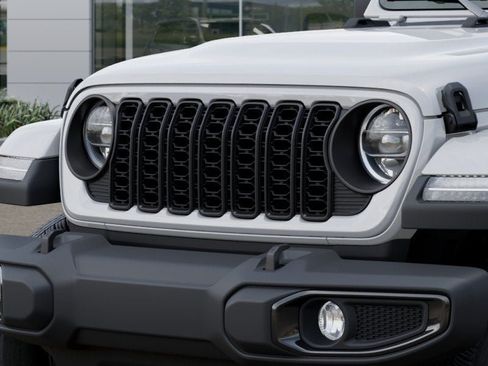 New 2026 Jeep Gladiator Sport AWD/4WD image 11