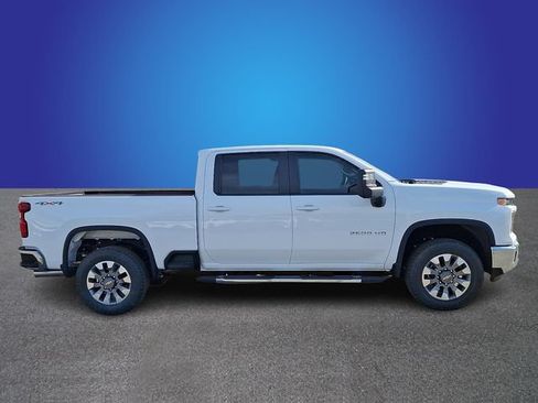 Used 2026 Chevrolet Silverado 3500 LT w/ All Star Edition AWD/4WD image 3