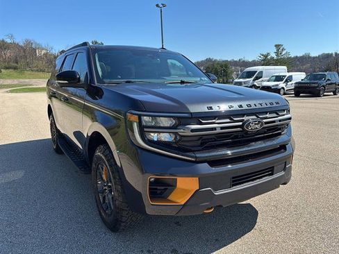 New 2026 Ford Expedition Tremor image 6