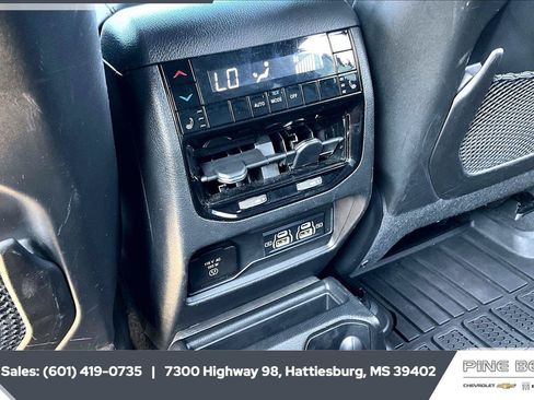 Used 2023 Jeep Grand Cherokee L Overland AWD/4WD image 25