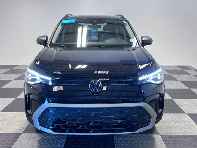 Certified 2025 Volkswagen Taos S FWD image 2