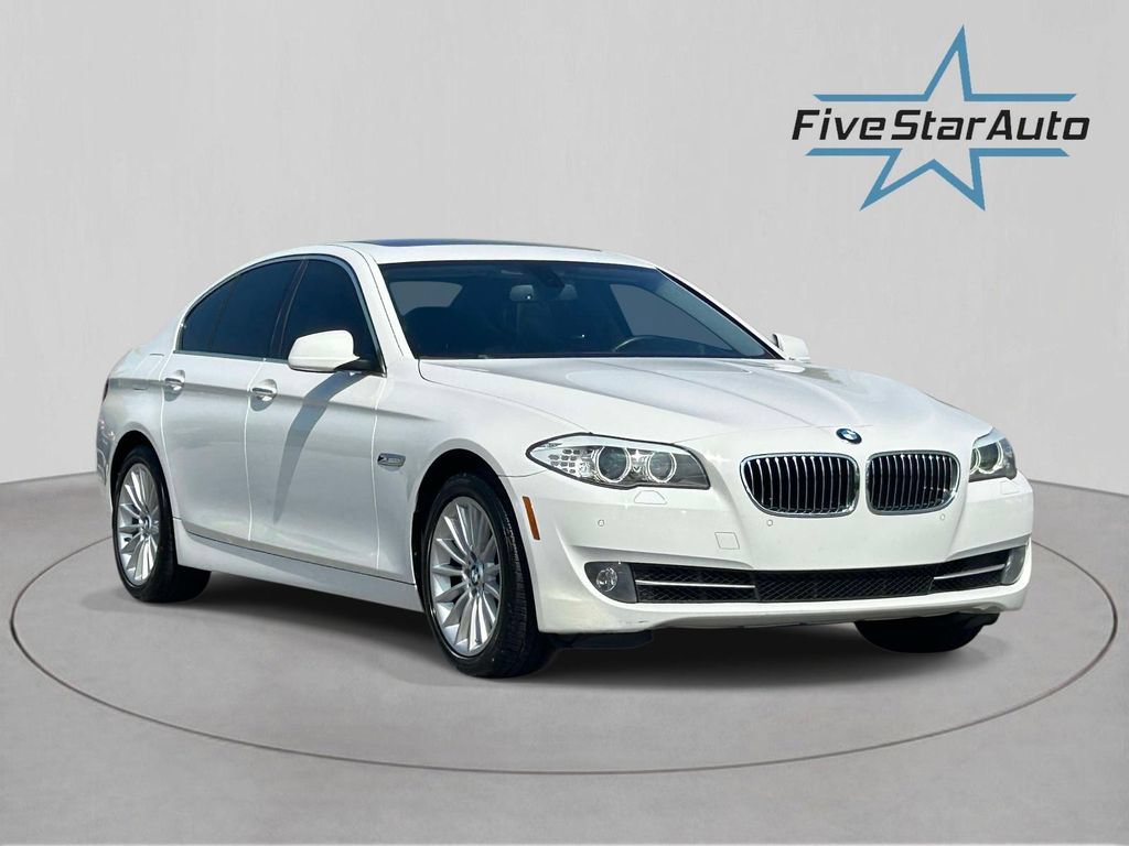 Used 2013 BMW 535i Sedan RWD image 1