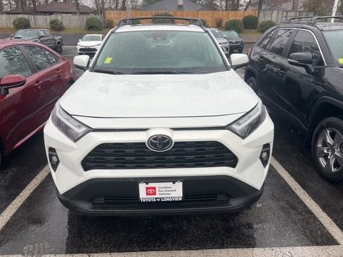 Certified 2025 Toyota RAV4 XLE Premium image 2