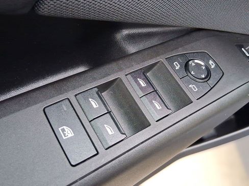 Used 2025 BMW X3 xDrive30i w/ Convenience Package image 21