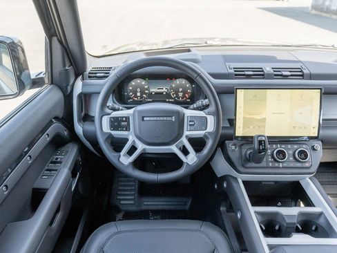 New 2026 Land Rover Defender 110 X-Dynamic SE AWD/4WD image 12