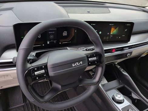 New 2026 Kia Sorento EX AWD/4WD image 9